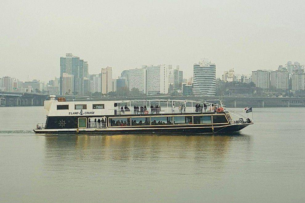Cruise Sungai Han, Seoul (unsplash.com/flutto)