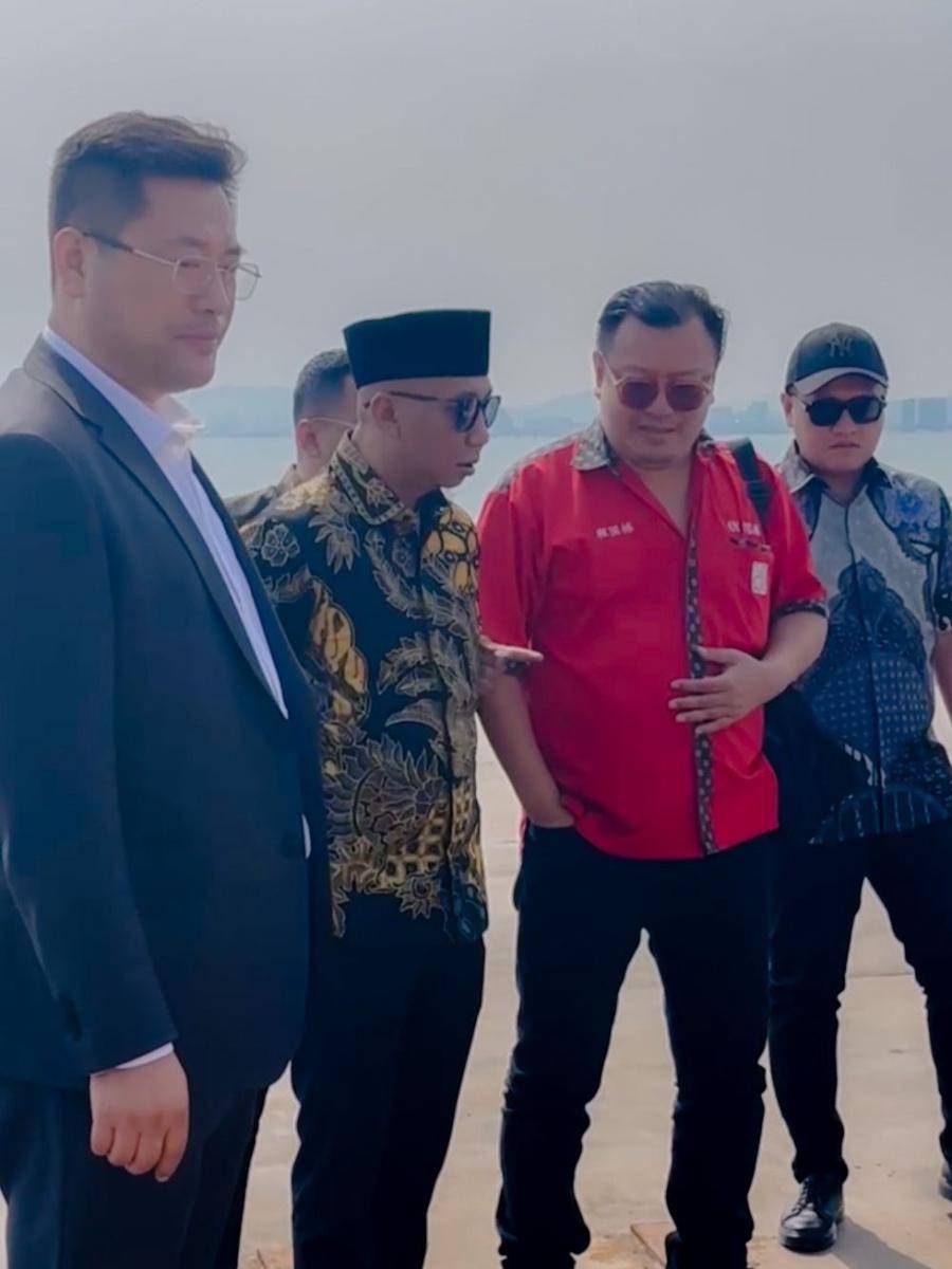 Gubernur Lampung, Rahmat Mirzani Djausal saat kunjungan ke Tiongkok. (IDN Times/istimewa)