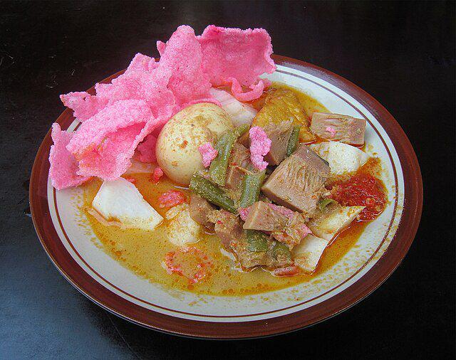 5 Trik Membuat Lontong Sayur yang Cocok untuk Menu Lebaran Kurban