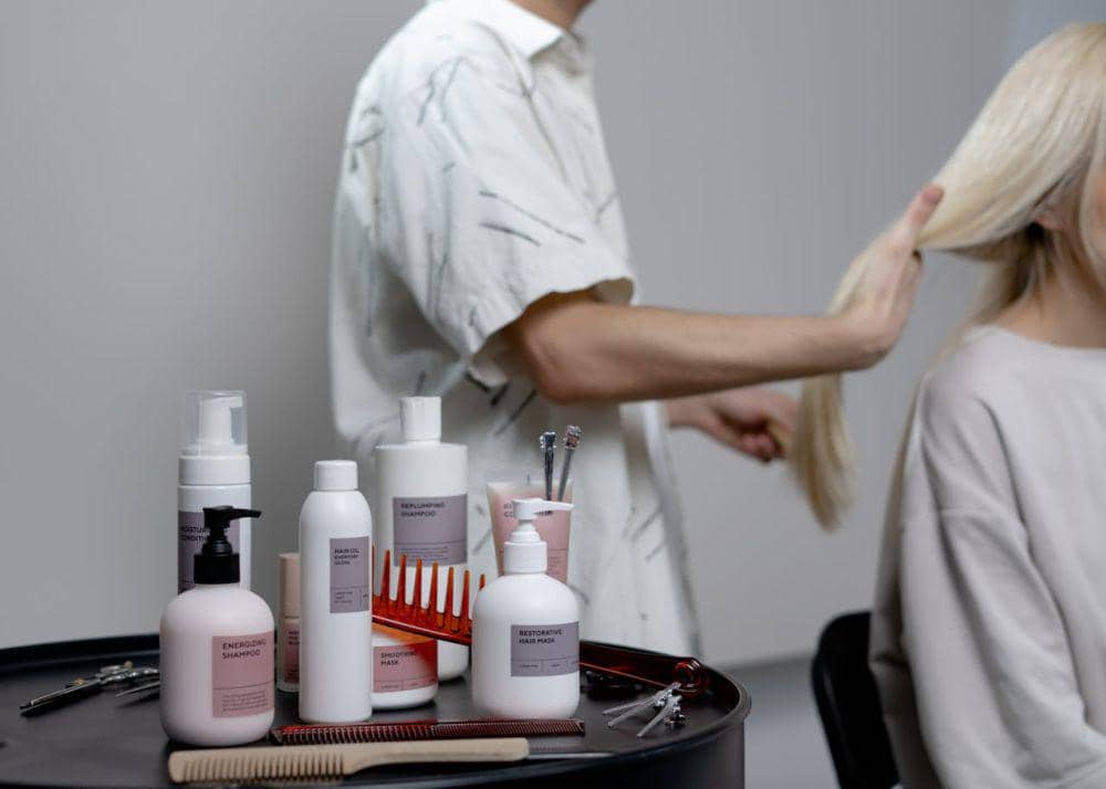 Scalp Barrier, Bagian yang Sering Terlupakan dalam Perawatan Rambut