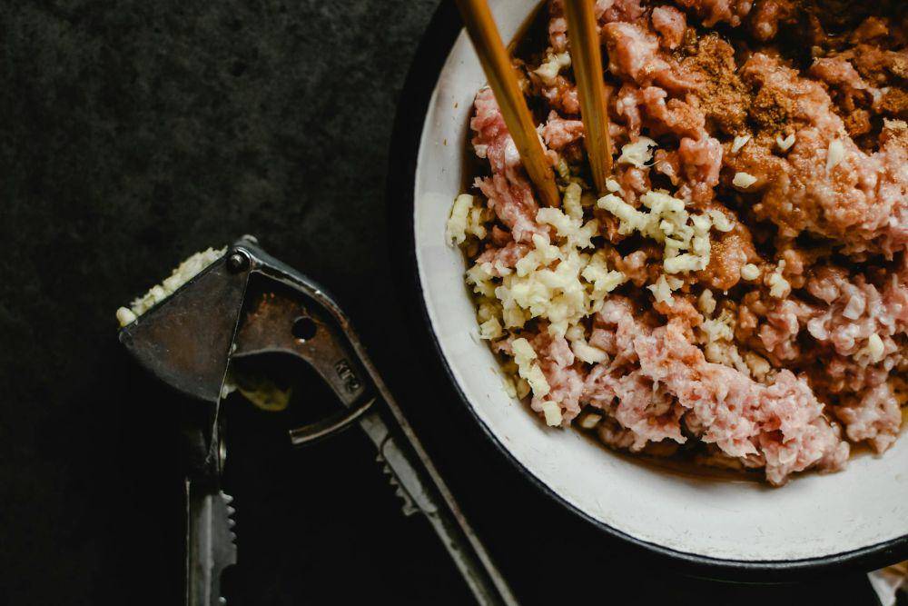 ilustrasi daging cincang (pexels.com/Eva Bronzini)