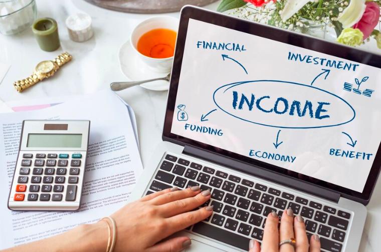 Ilustrasi strategi finansial (freepik.com)