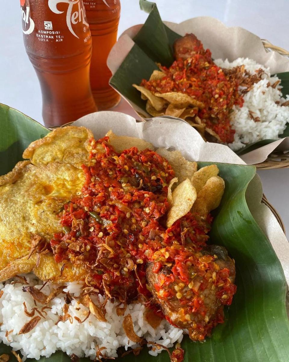 Sambal Petir Bu Yuli Bandar Lampung, Pecinta Pedas Wajib Coba!