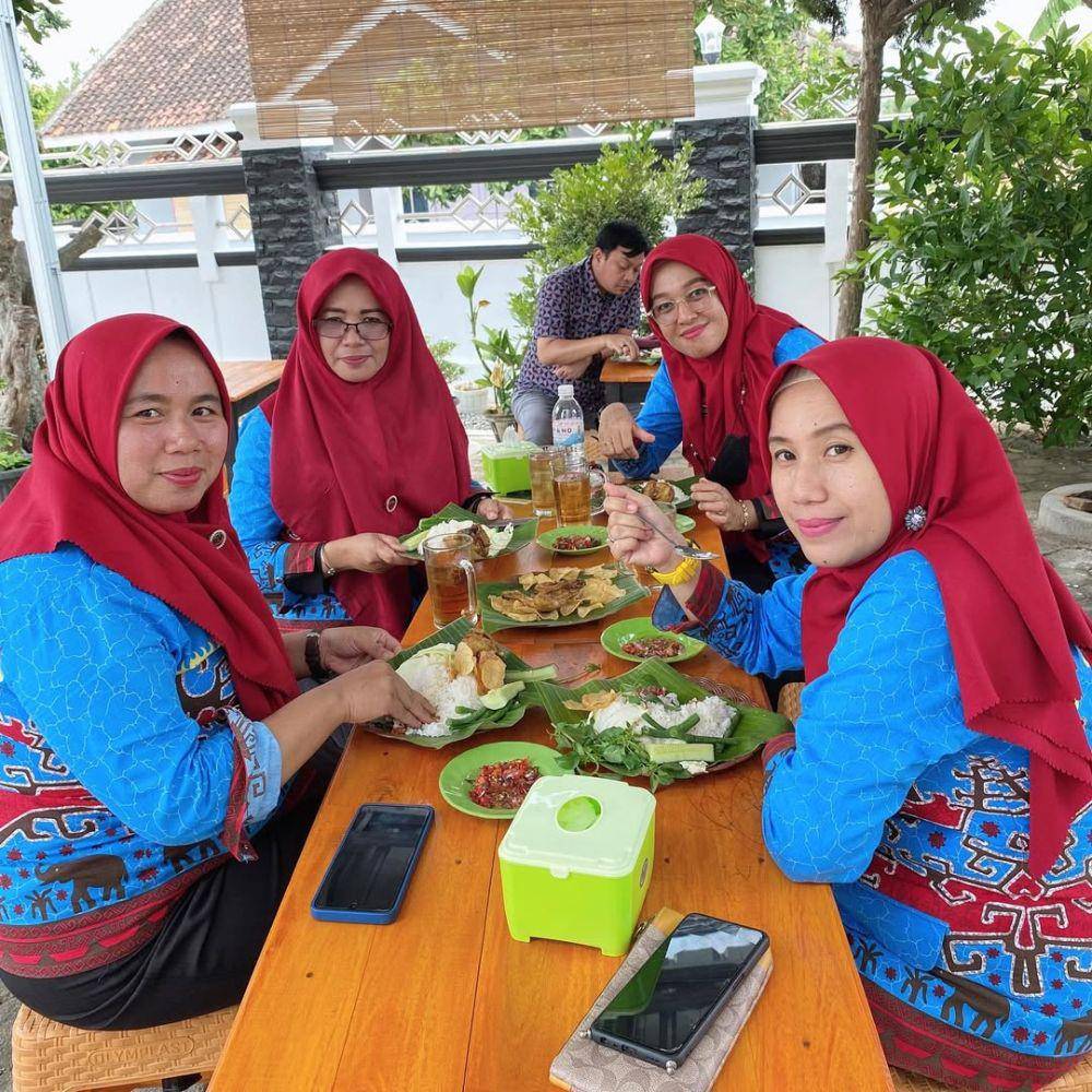Sambal Petir Bu Yuli Bandar Lampung (Instagram/sambalpetirbuyuli)