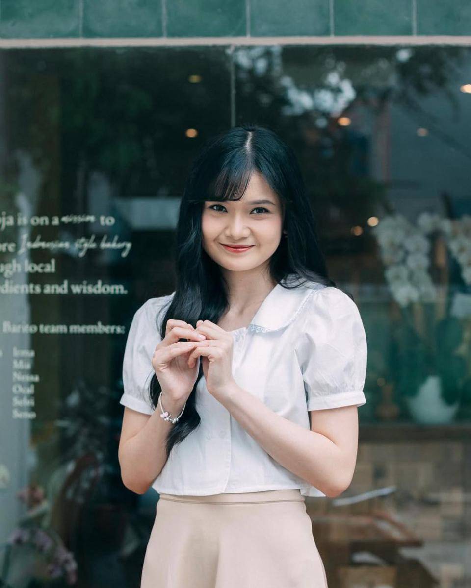 Indah JKT48 (instagram.com/jkt48indah_)