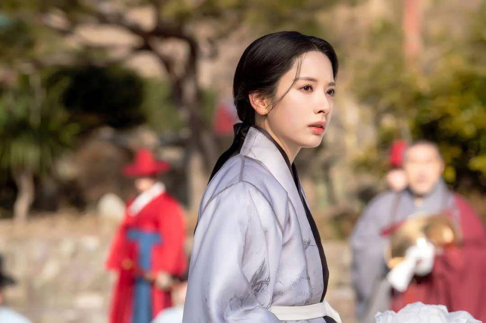 Yeo Ri (Bona WJSN) di drakor The Haunted Palace (instagram.com/kkbyss)