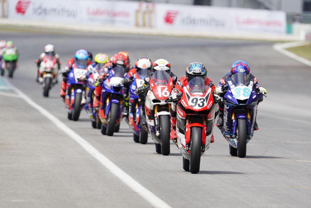 CBR Series Melesat Kencang, Sapu Bersih Podium Pertama ARRC Sepang