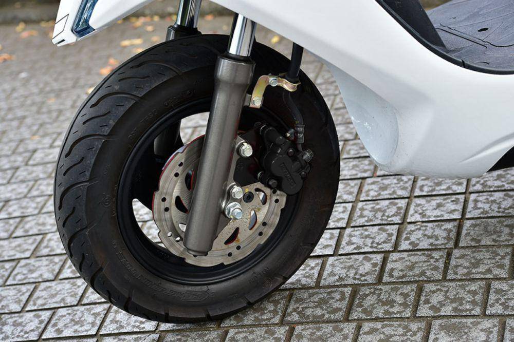 Ilustrasi cakram depan Motor Kymco GP125 VCBS (kymcojp.com)
