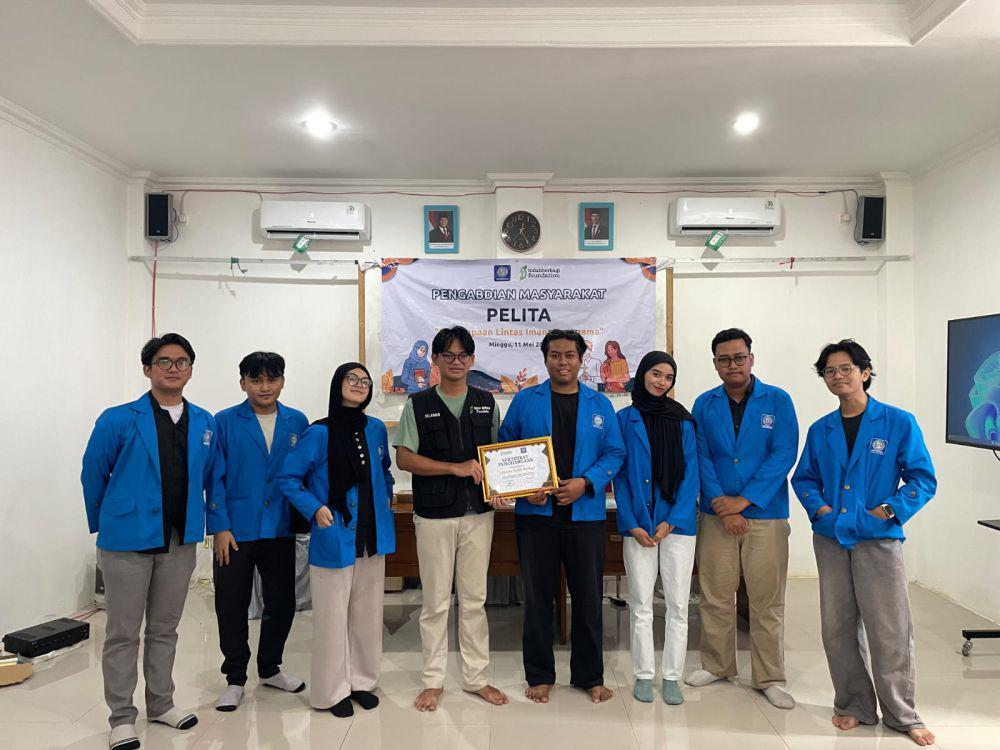 Tanamkan Nilai Toleransi Sejak Dini, Mahasiswa UBSI lakukan Penyuluhan Toleransi Iman dan Agama kepada anak-anak YIB Bogor. https://www.instagram.com/p/DKZDwU2OsD7/?igsh=MXZtd2hlanF5ajhraQ==