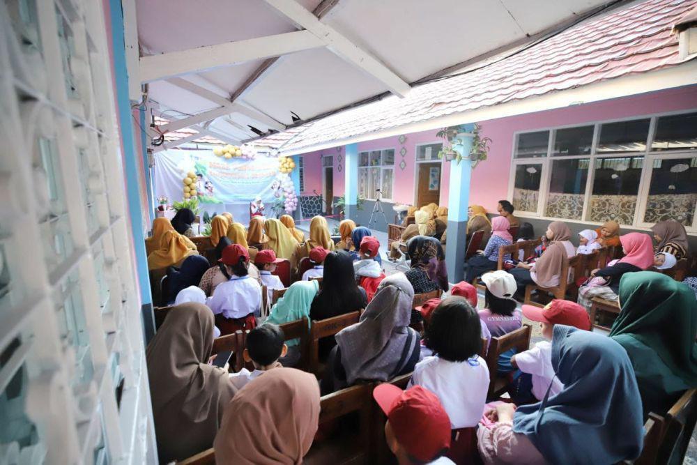 Wali Kota Siap Tampung Laporan Jika Ada Pungli SPMB di Bandung