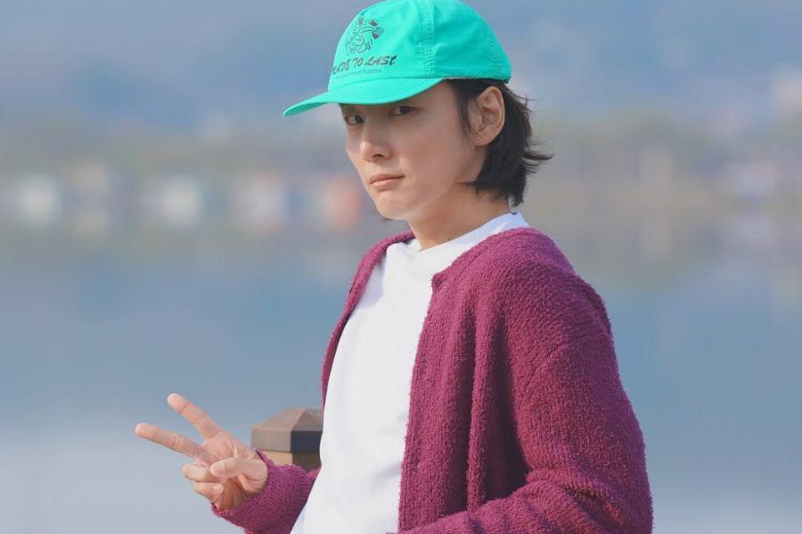 Yoon Shi Yoon (instagram.com/_yunsiyun)
