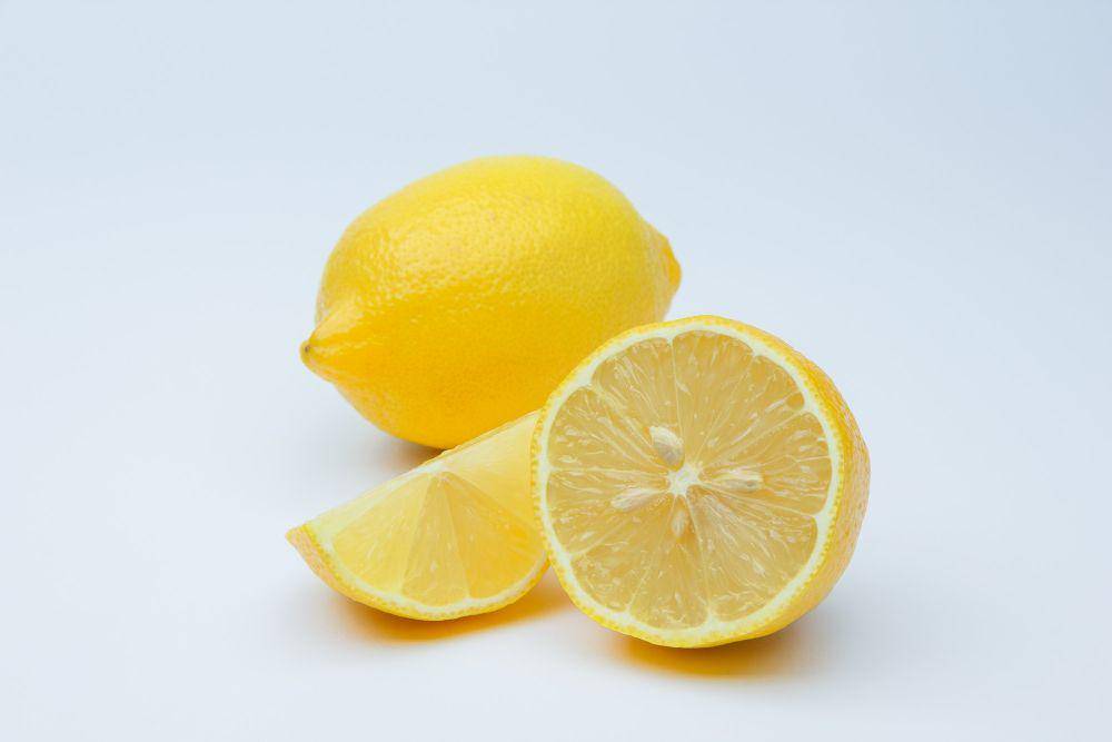 ilustrasi lemon (freepik.com/8foto)