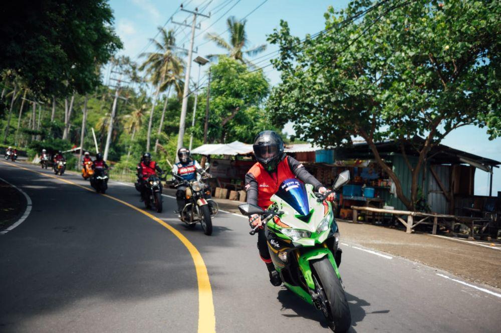 Uji Coba Pelumas Motul GP Series Keliling Lombok