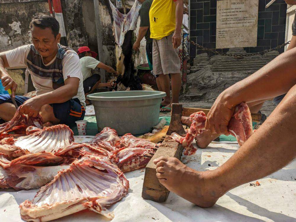 ilustrasi daging kurban (vecteezy.com/Arjuna Anggara)