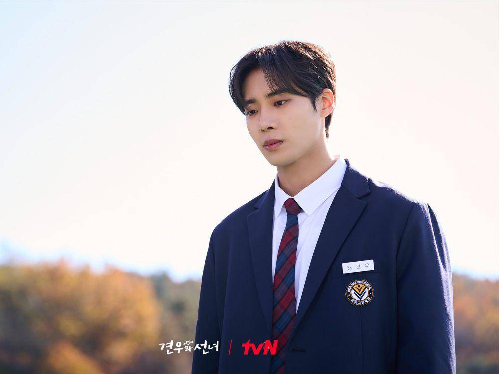 still cuts drama Head Over Heels (instagram.com/tvn_drama)