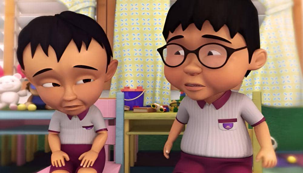 Fizi dan Ehsan awal masuk sekolah (dok. Les' Copaque Production/Upin & Ipin)