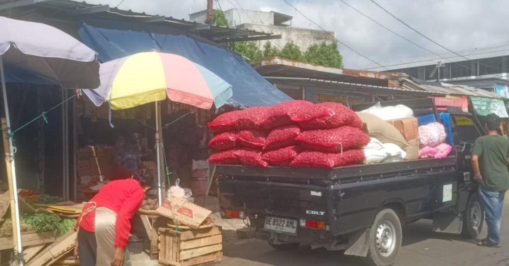 Jelang Idul Adha, Harga Sembako di Pasir Gintung Balam Masih Stabil