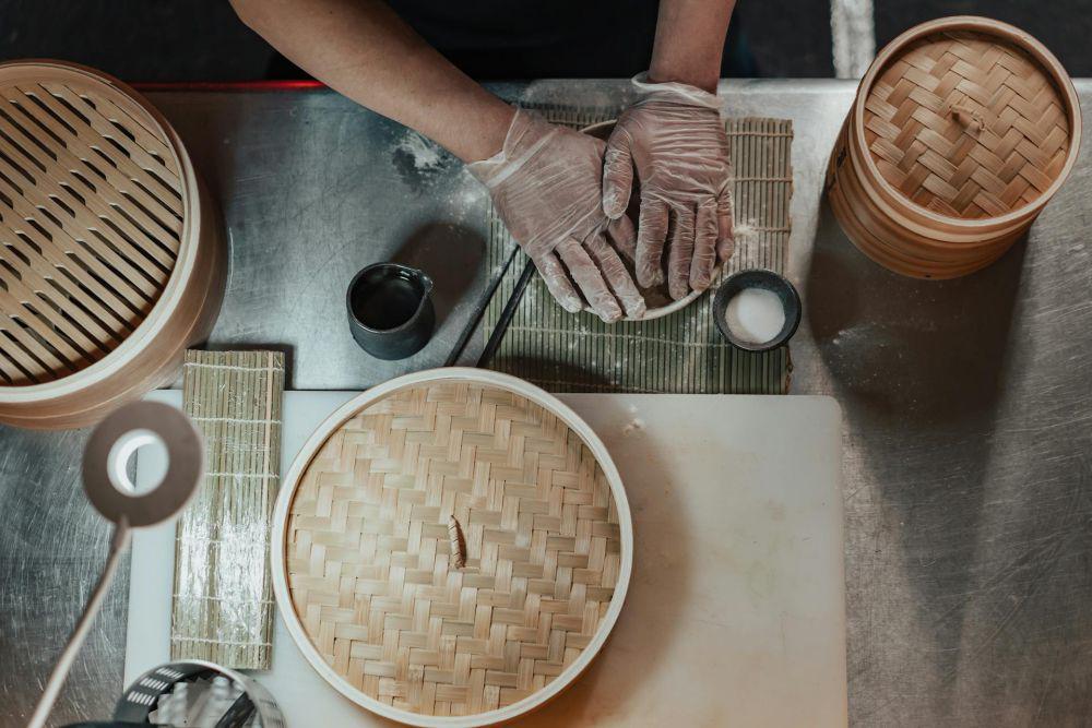 4 Tips Merawat Peralatan Dapur dari Bambu, Awet dan Bebas Jamur