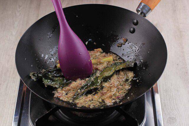 menumis bumbu 