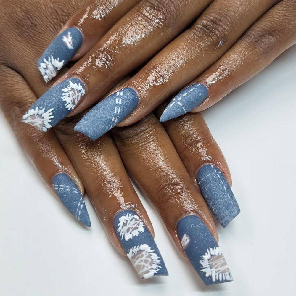 Ilustrasi nail art (instagram.com/calibernailboutique)