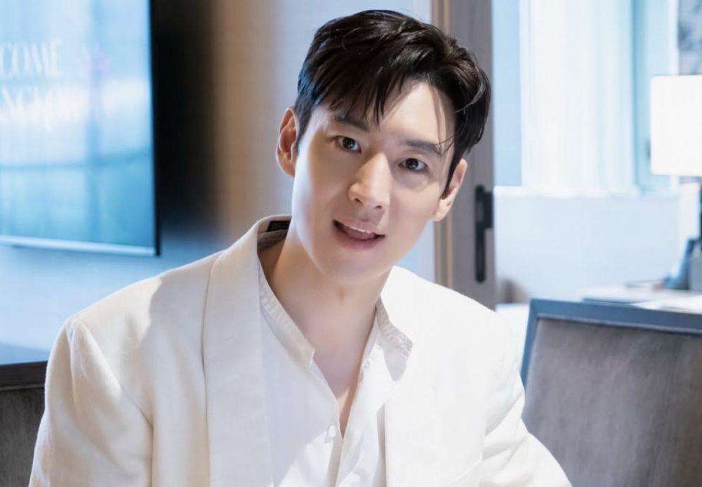 Lee Je Hoon Malah Senang Syuting Taxi Driver 3 dan Signal 2 Bareng