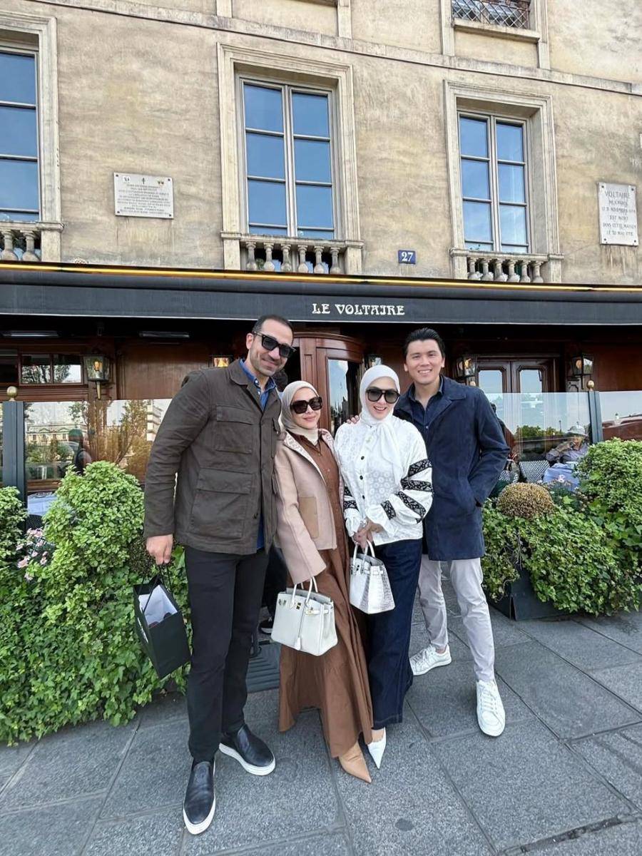 Syahrini dan Reino Barack (instagram.com/princessyahrini)