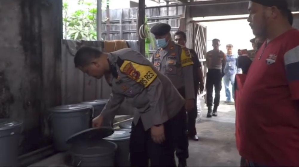 Meresahkan Masyarakat, 5 Pabrik Ciu di Prabumulih Dibongkar Mandiri