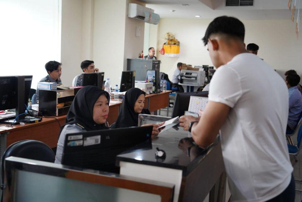 158 WNA di Bali Perpanjang Izin Tinggal dalam Sehari