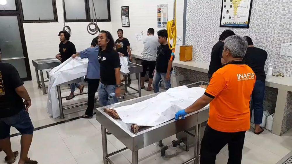 Tabrak Polisi di Tol Japanan, 2 Maling Ditembak Mati