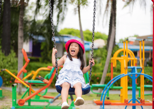 ilustrasi taman bermain (freepik.com/standret