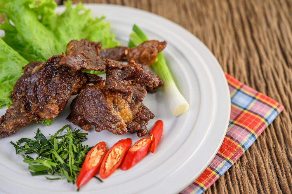 Resep Daging Goreng Sambal Pecak, Olahan Daging Kurban Anti Ribet