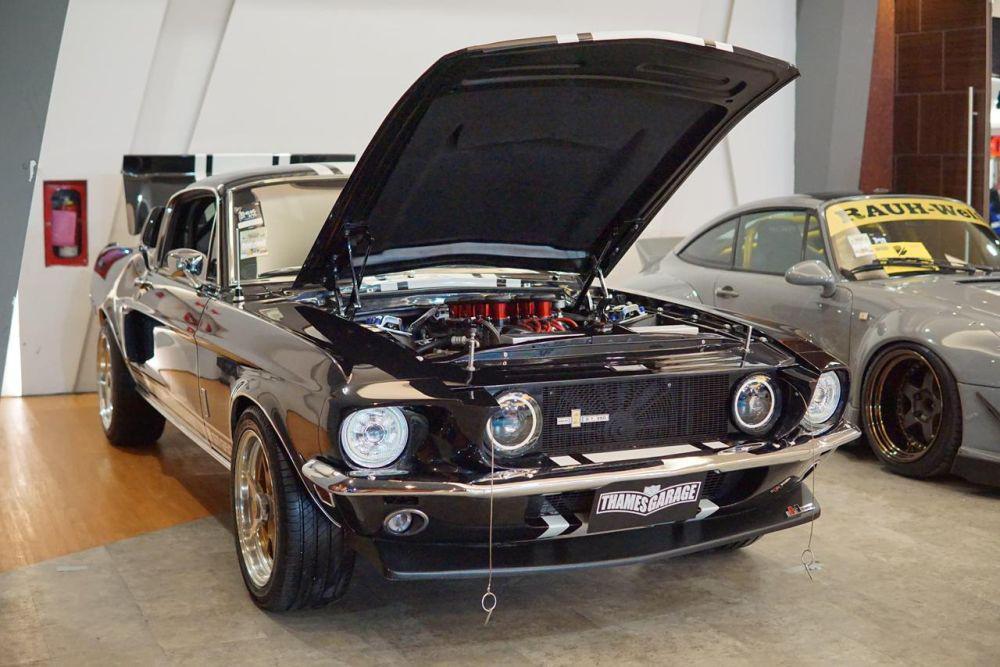 Mustang GT 350 yang mewakili Surabaya (IMX)