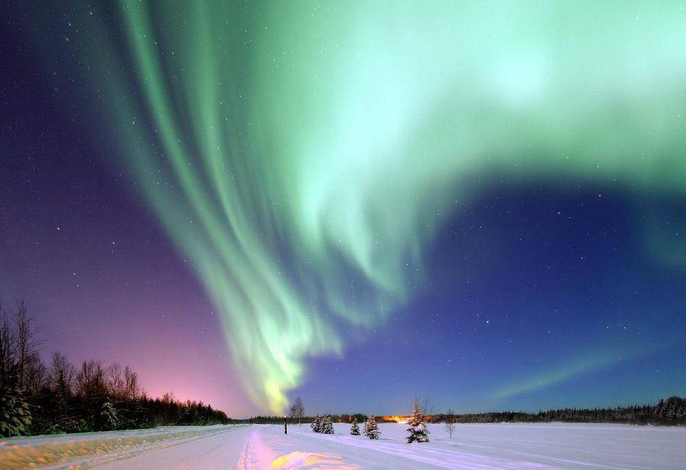 Ilustrasi aurora borealis (pixabay.com/janeb13)