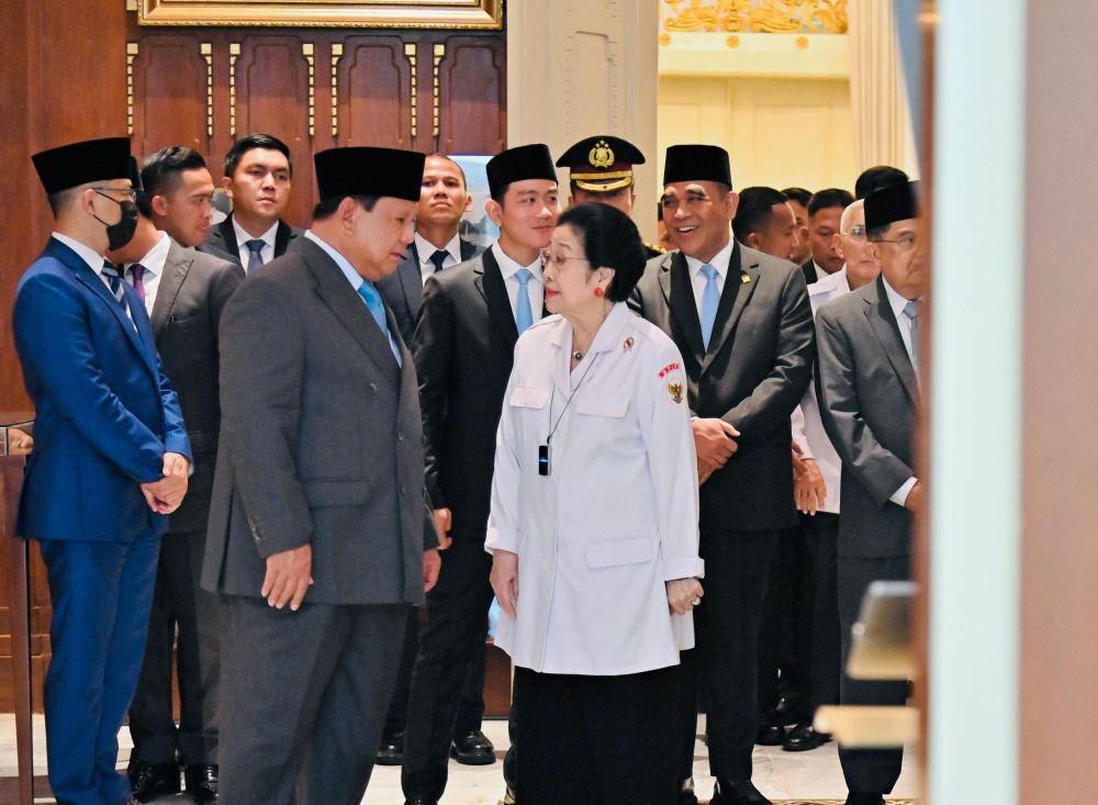 Prasetyo Beberkan Pesan Megawati: Jaga Pak Prabowo