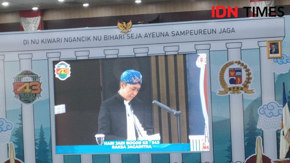 Wali Kota Bogor Dedie Rachim saat memberi sambutan dalam sidang HJB ke-543 di gedung DPRD Kota Bogor, Selasa (3/6/2025). (Linna Susanti/IDN Times).