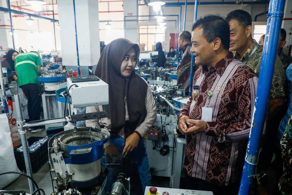 Cek Lapangan Kerja, Ahmad Luthfi Tinjau Kawasan Industri Kendal
