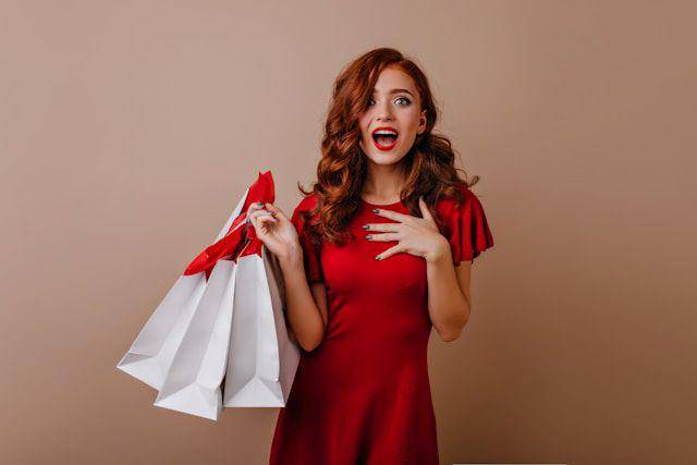Ilustrasi emosi setelah berbelanja (Unsplash.com/Look Studio)
