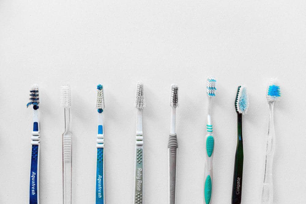 Sikat gigi perlu diganti 3-4 bulan sekali atau ketika bulu sudah rusak (Pexels/Anna Shvets)
