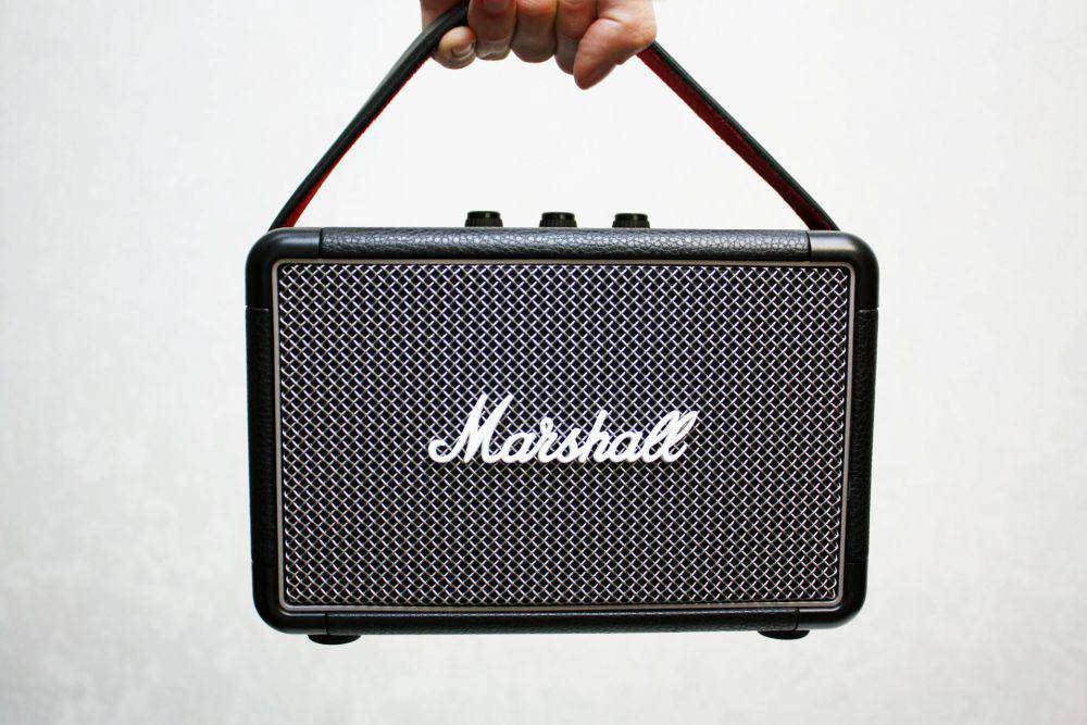ilustrasi amplifier portabel (Pexels.com/Andrey Matveev)