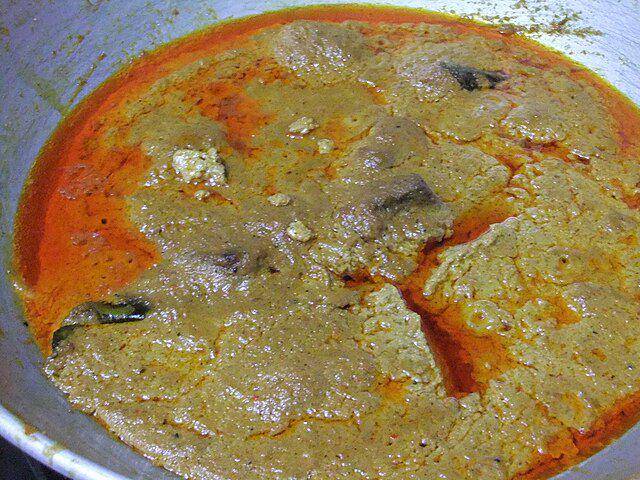 Ilustrasi masak rendang (commons.wikimedia.org/Sakurai Midori)