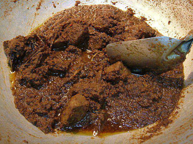 Ilustrasi masak rendang (commons.wikimedia.org/Sakurai Midori)