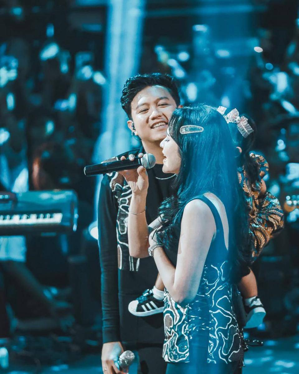 potret Denny Caknan dan keluarga (instagram.com/denny_caknan)