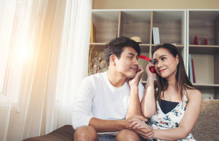 5 Alasan Hubunganmu Wajib Go Public Jika Serius Menjalani
