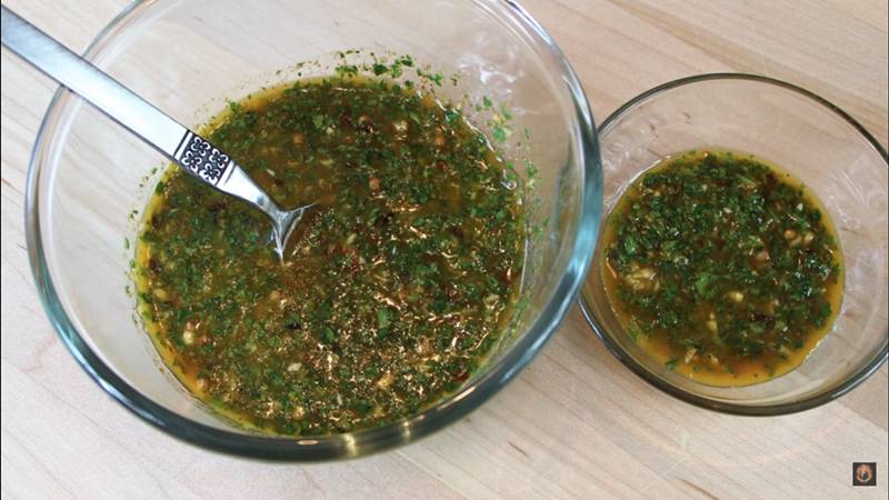 ilustrasi bumbu chermoula khas Maroko (youtube.com/It's Only Food w/Chef John Politte)