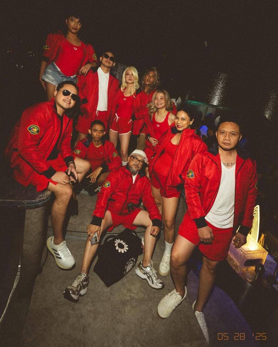 OOTD Artis di Aries Party Bertemakan 90’s TV Shows (instagram.com/itsmebcl)