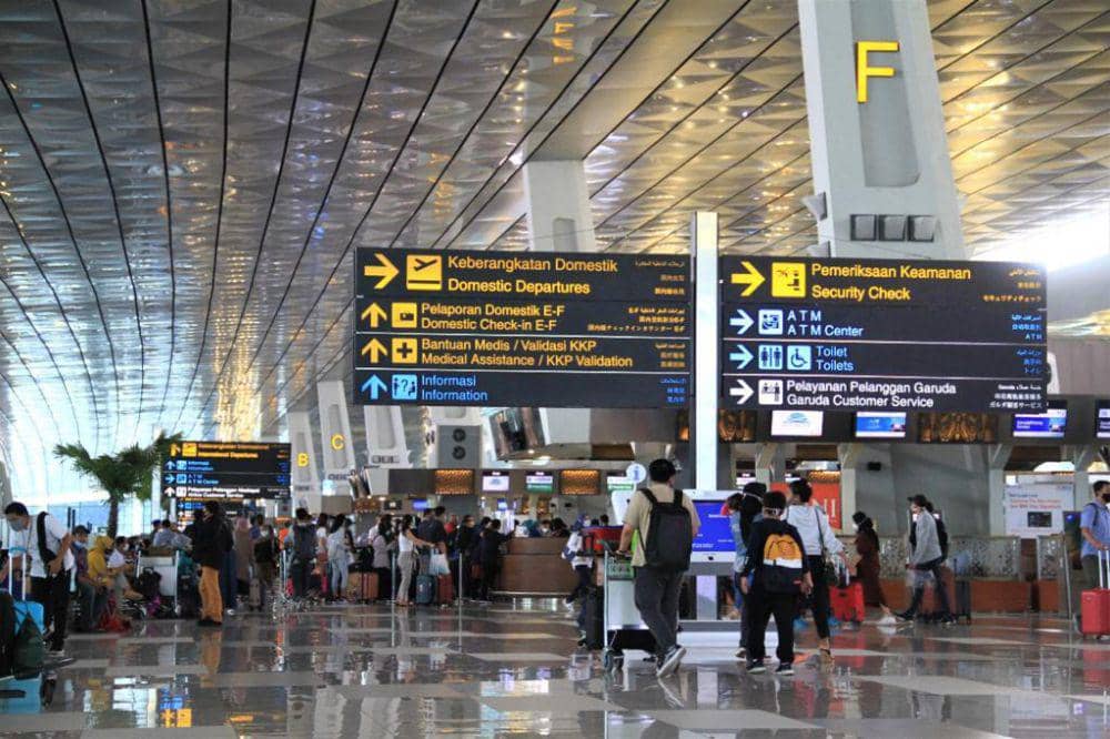 Kena Abu Vulkanik, Maskapai Diminta Sebar Info Akurat ke Penumpang