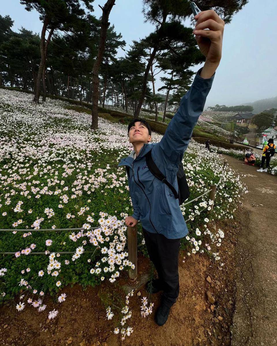 potret Gong Myung (instagram.com/0myoung_0526)
