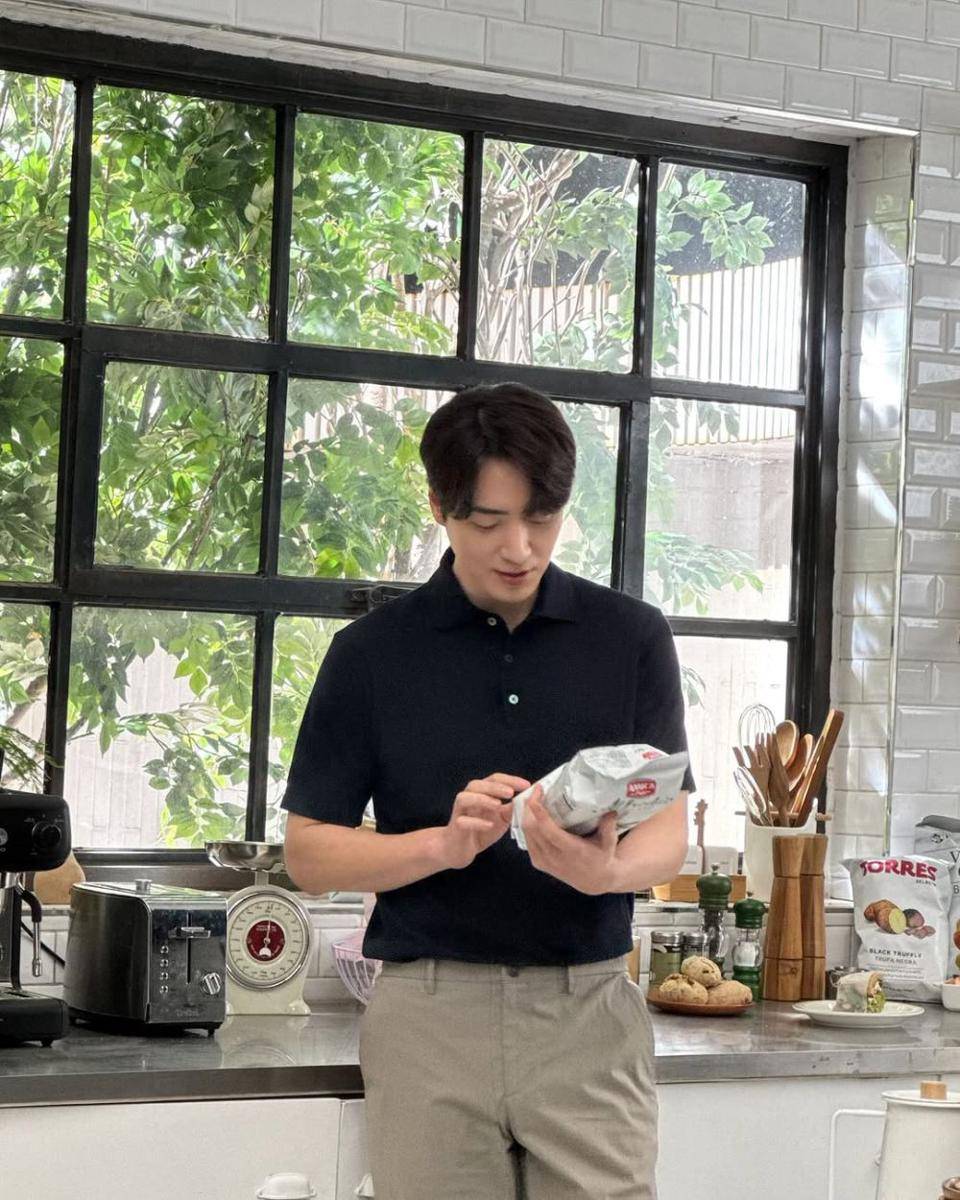 potret Lee Jun Hyuk (instagram.com/leejunhyuk05)