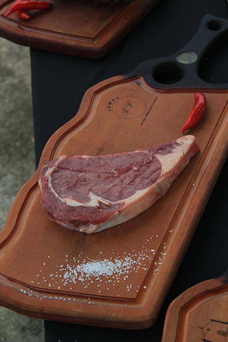 Ilustrasi daging (pexels.com/Luiz Lorencetti)