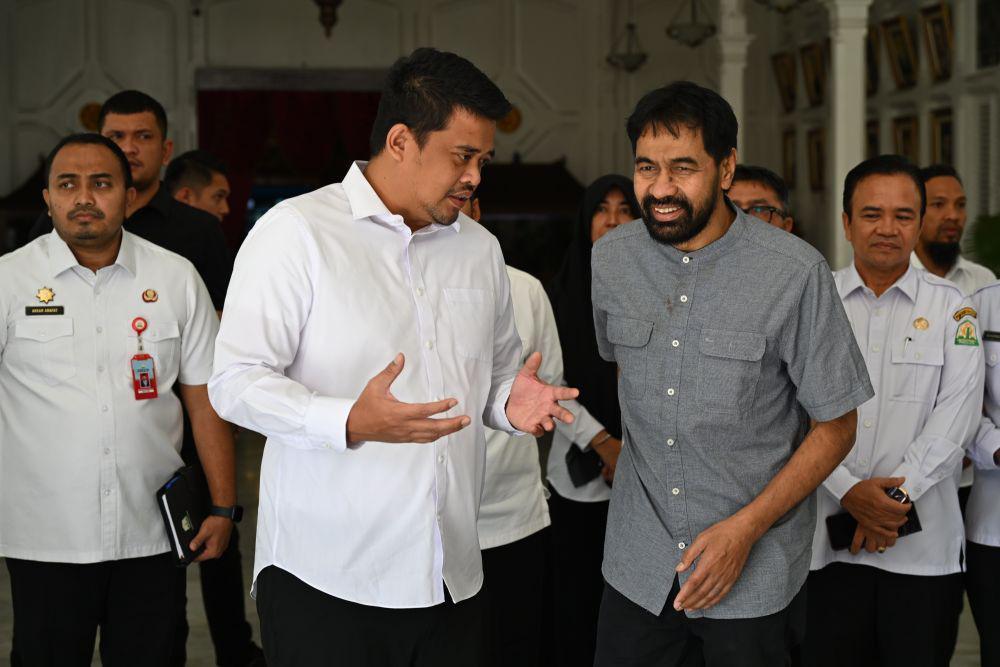 Gubernur Sumatera Utara Muhammad Bobby Afif Nasution bertemu dengan Gubernur Aceh Muzakir Manaf alias Mualem, Rabu (4/6/2025). Pertemuan itu membahas soal polemik berkembang terkait empat pulau yang semula masuk wilayah Aceh kini dalam wilayah Sumut. (Dok: Diskominfo Sumut)